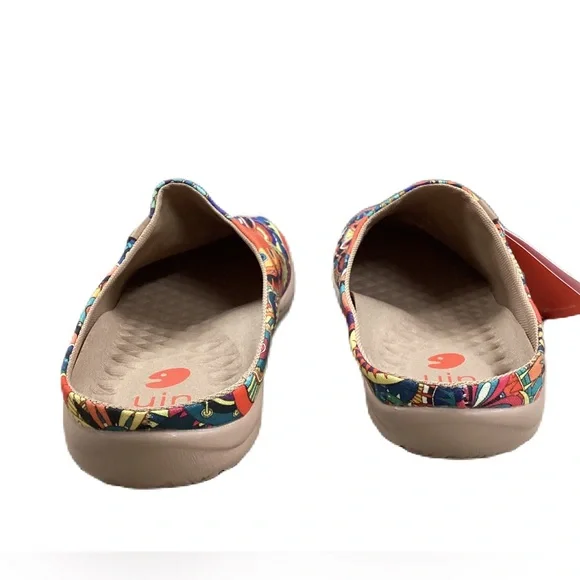 UIN shoes. Woman’s size 10 - Picture 5 of 7